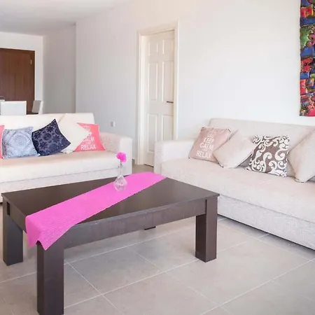 Thalassa Beach Three Bedroom Sea Retreat Private Pool Apartman *